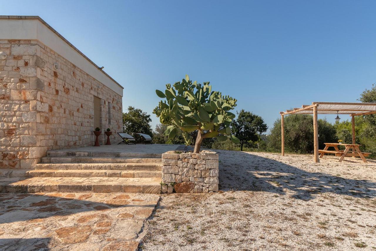 Trullo Carsico By Itriahomes Ceglie Messapica Bagian luar foto
